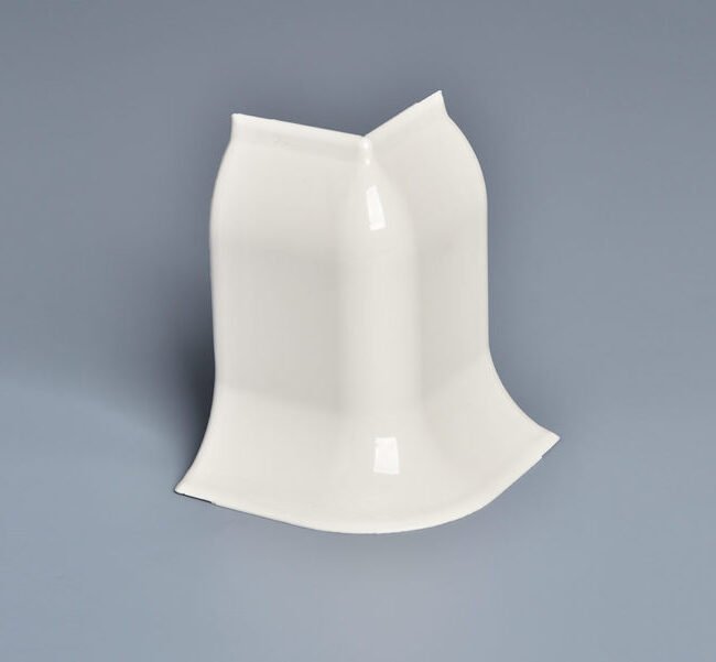 White Skirting 2 way External Corner